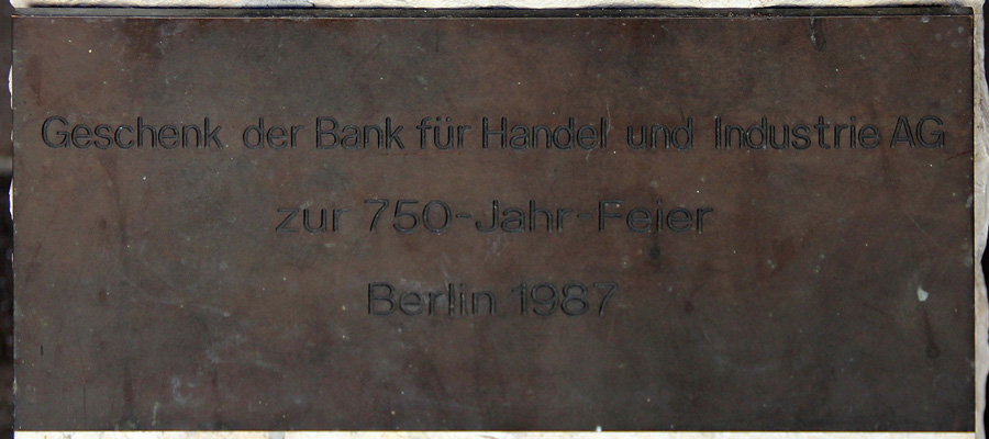 Gedenktafel, Berliner Bär von Hildebert Kliem, 1987, Fehrbelliner Platz 4, Berlin-Wilmersdorf, Deutschland