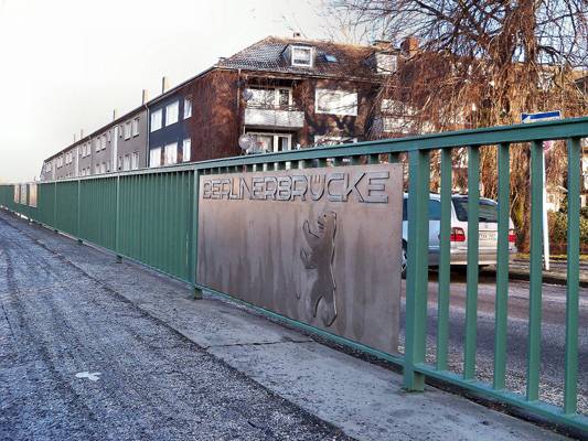 Gedenktafel Berliner Brücke