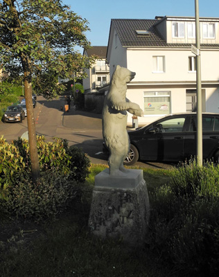 Gummersbach, Berliner Platz, Skulptur des Berliner Bären